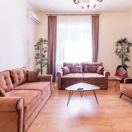 Jevrejska - Central Apartment With Free Parking Новий Сад Екстер'єр фото