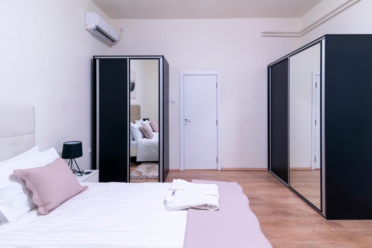 Jevrejska - Central Apartment With Free Parking Новий Сад Екстер'єр фото